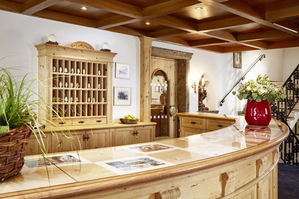 Hotel Hirlanda Zürs Екстериор снимка