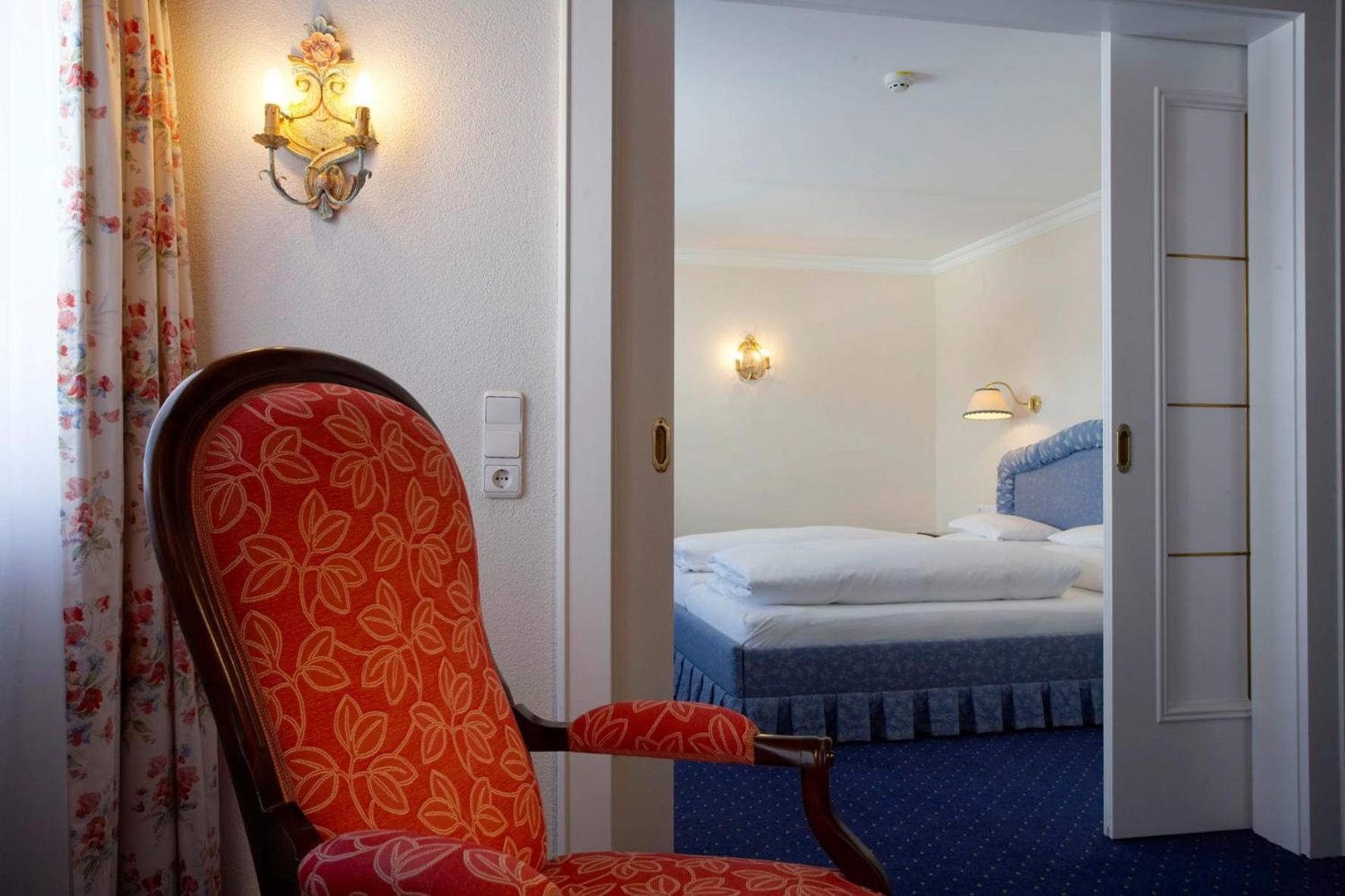 Hotel Hirlanda Zürs Екстериор снимка